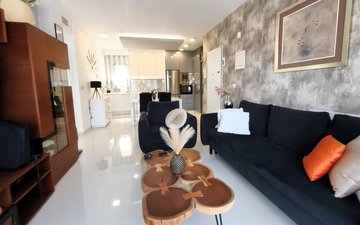 Property slide 17