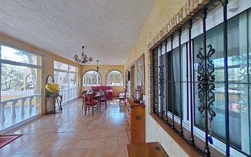Property slide 16