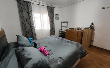 Property slide 18