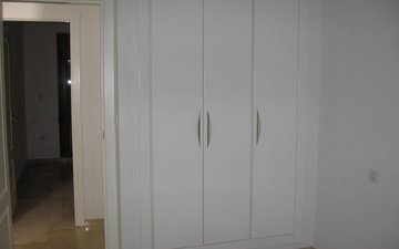 Property slide 19
