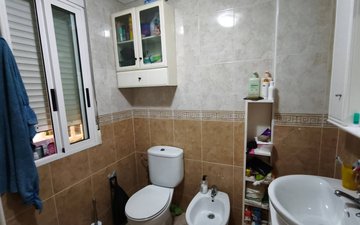 Property slide 10