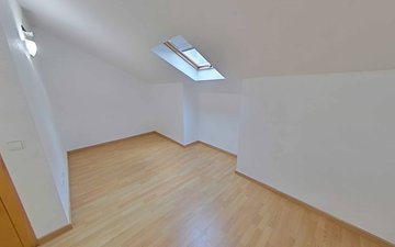 Property slide 39