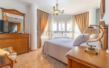 Property slide 44
