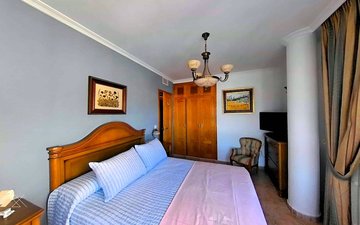 Property slide 46