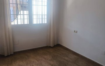 Property slide 25