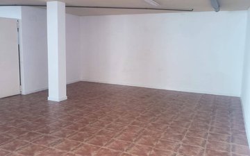 Property slide 48