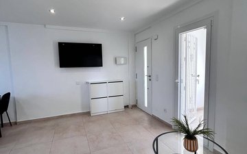 Property slide 7