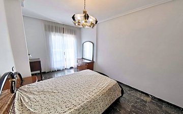 Property slide 24