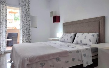 Property slide 15
