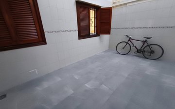 Property slide 19