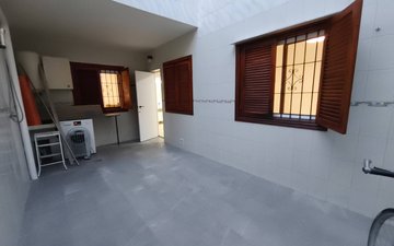 Property slide 27