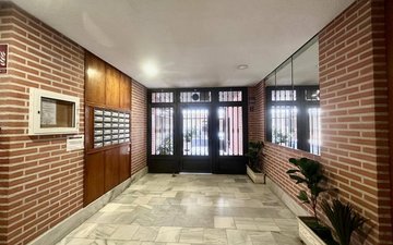 Property slide 40