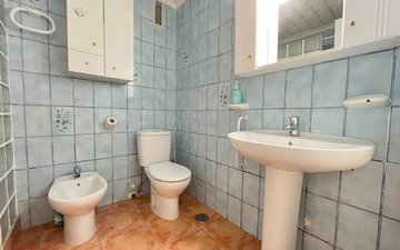 Property slide 33