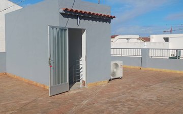 Property slide 25