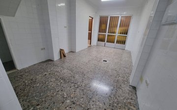 Property slide 30