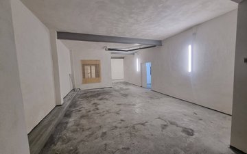 Property slide 36