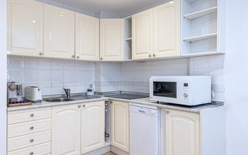 Property slide 10