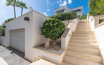 Property slide 10