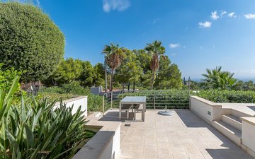 Property slide 25