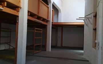 Property slide 21