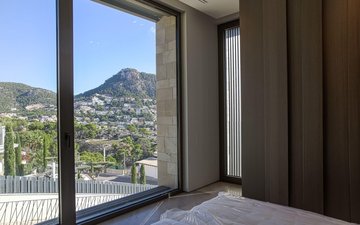 Property slide 24