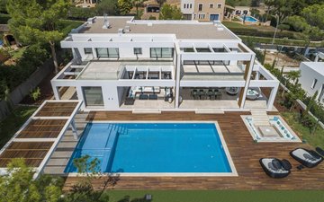 Property slide 22