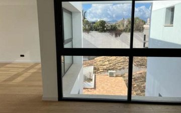 Property slide 20