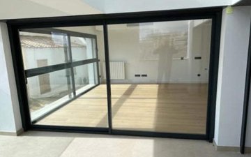 Property slide 21