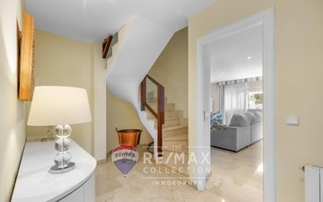 Property slide 10