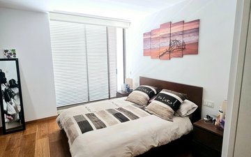 Property slide 22