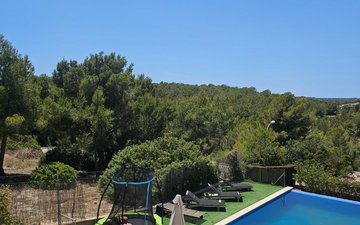 Property slide 6