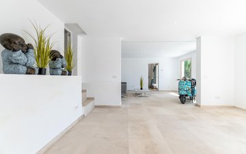Property slide 23