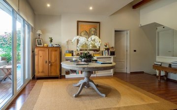 Property slide 25