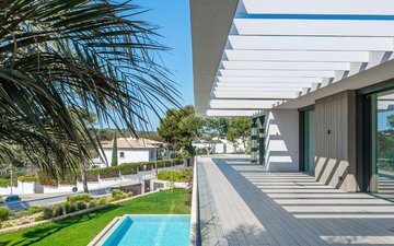 Property slide 18