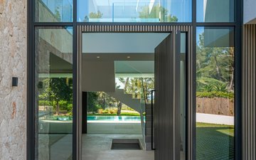 Property slide 21