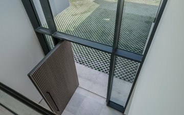 Property slide 24