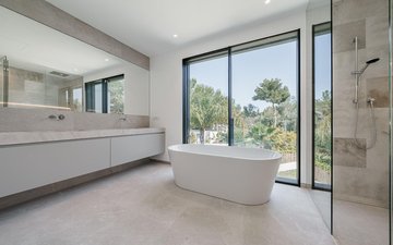 Property slide 25