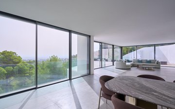 Property slide 20