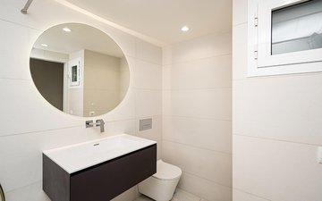 Property slide 22
