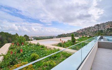 Property slide 19