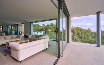Property slide 21