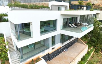 Property slide 6