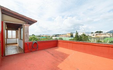 Property slide 27