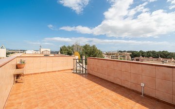 Property slide 21