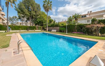Property slide 25