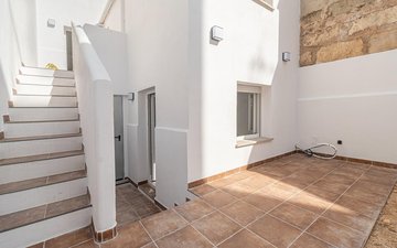 Property slide 20