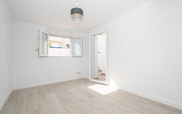 Property slide 21