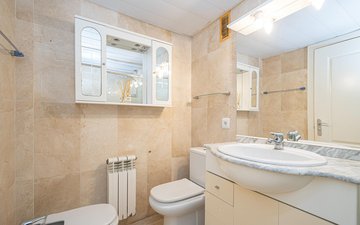 Property slide 16