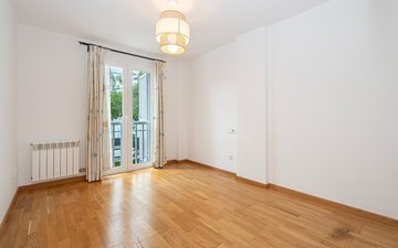 Property slide 20