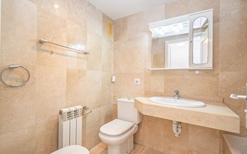 Property slide 21